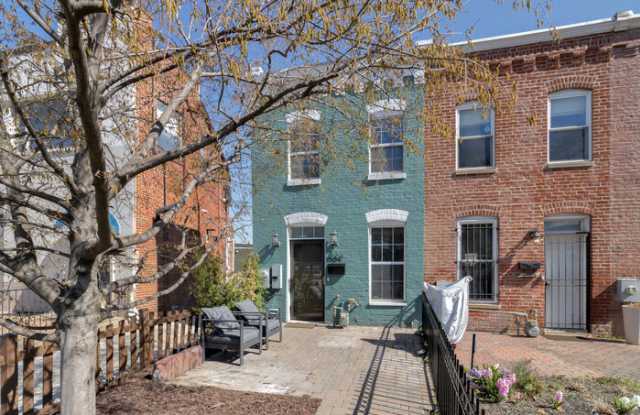 1504 Massachusetts Avenue Southeast photos photos