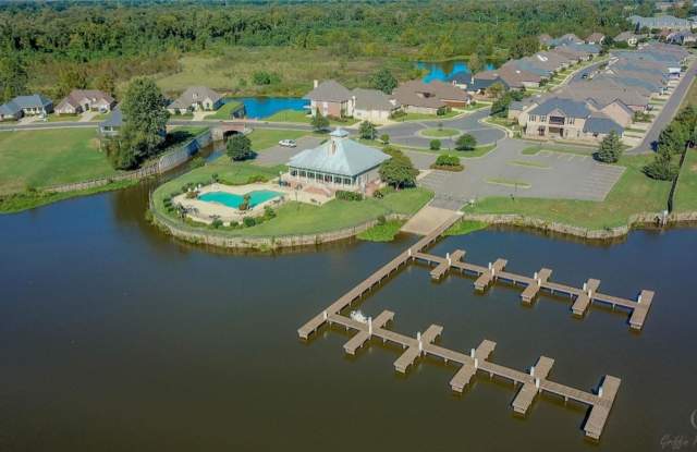 3/2 1842 sqft 2304.95 per month 1144 Island Park Blvd Gallery 3