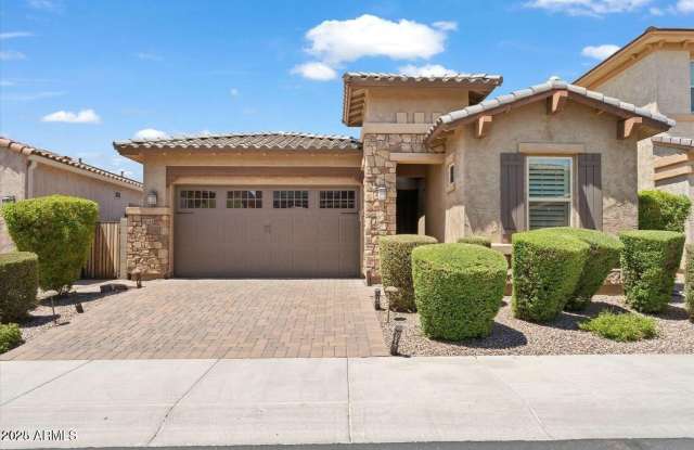 4634 E NAVIGATOR Lane photos photos