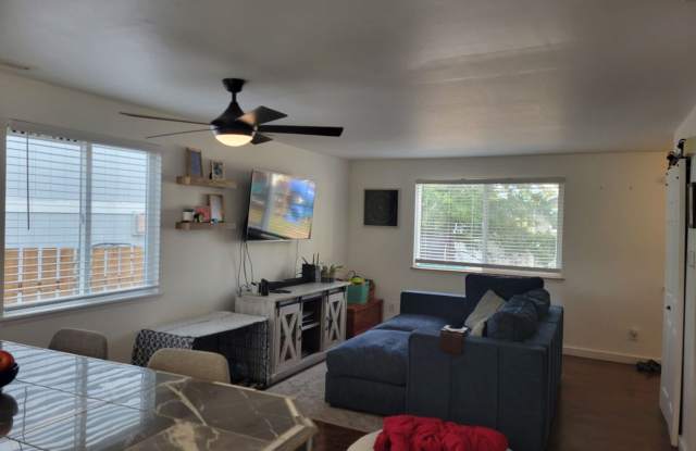 3 Bedroom 1.5 Bath located in West Bremerton! Gallery 4