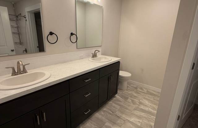 Pet Friendly Home in Mae Valley Gallery 4