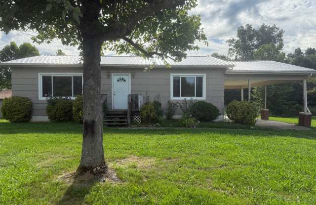 3 Bedroom 1 Bathroom Home in Greene County, TN photos photos