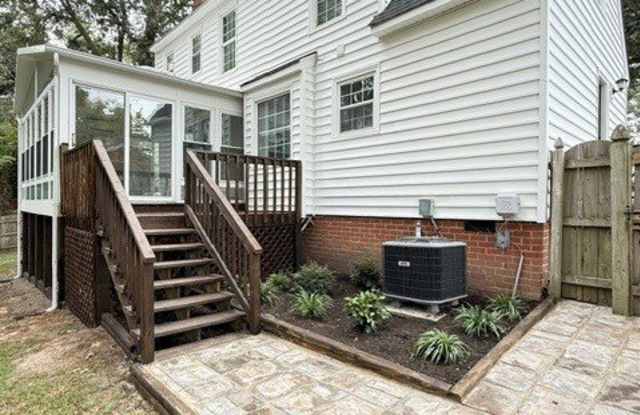 9164 Avondale Drive Gallery 3