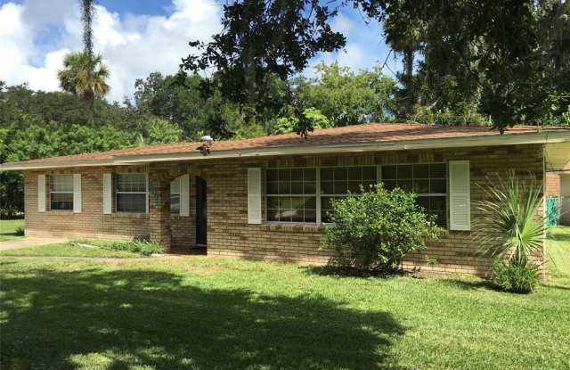 1927 Pine Tree - 1927 Pine Tree Drive, Edgewater, FL 32141