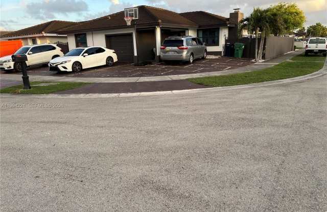 14880 SW 56th Ter photos photos