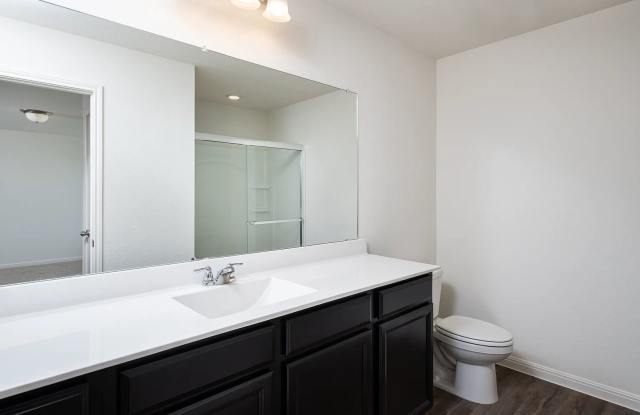 Room in 4 Bedroom Home at 14400 Shooter McGavin Dr photos photos