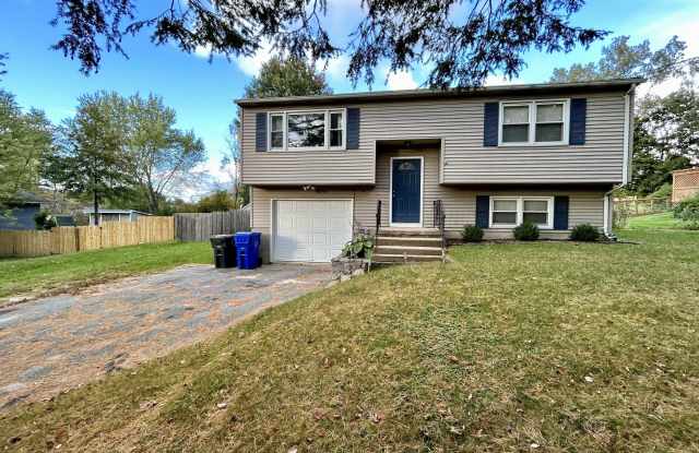 489 Greenwoods Road photos photos
