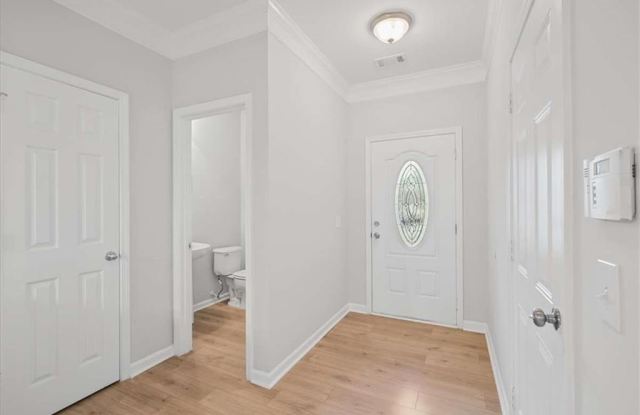 3303 Fernview Drive Gallery 4