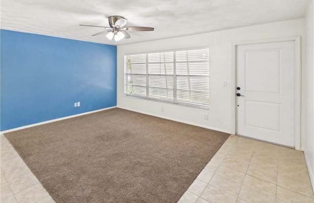 18543 Iris Road Gallery 2