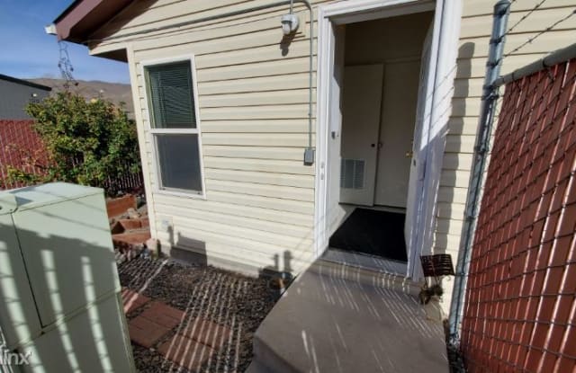 80 Menezes Way - 80 Menezes Way, Sparks, NV 89434