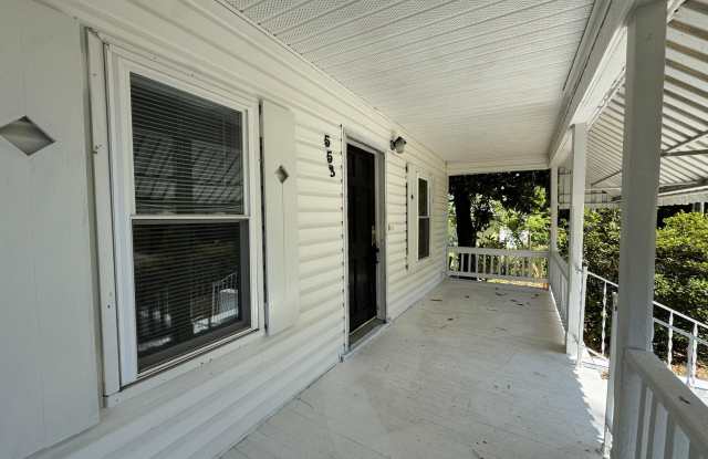 553 Manly Avenue Gallery 3