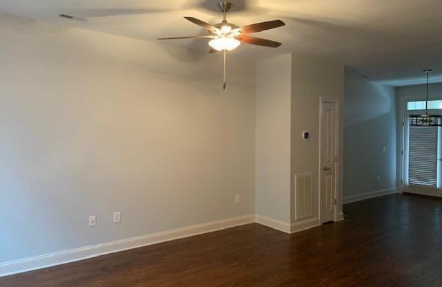 25 Brownstone Lane Gallery 4