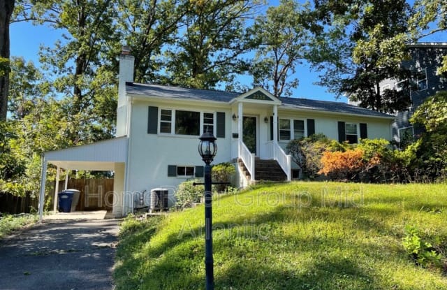2338 N Oak St - 2338 North Oak Street, McLean, VA 22046