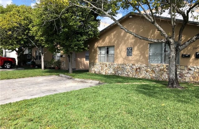 1711 Adams Street - 1711 Adams St, Hollywood, FL 33020