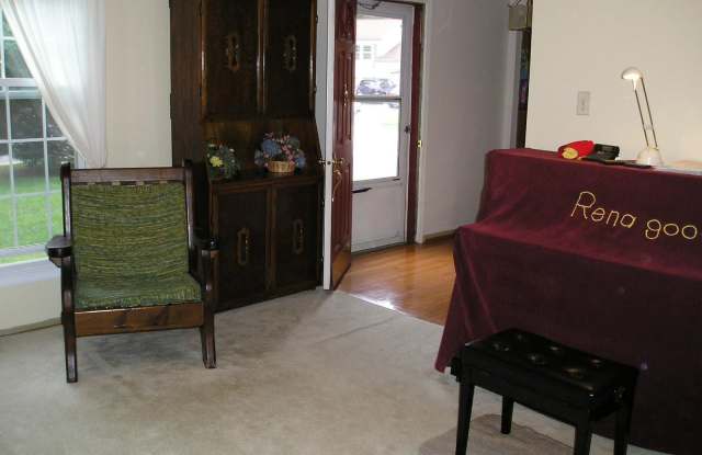 12700 CORONATION ROAD Gallery 3