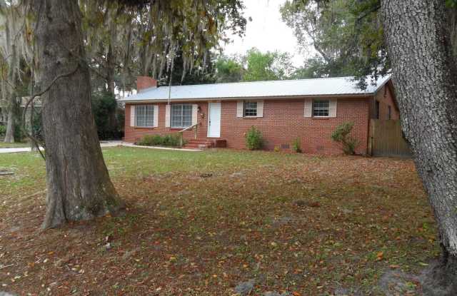 506 NW GWEN LAKE AVE. Gallery 2