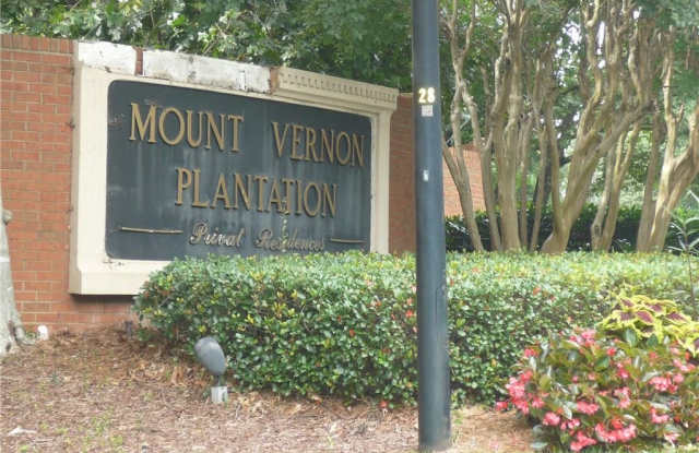 34 Mount Vernon Circle - 34 Mount Vernon Circle, Sandy Springs, GA 30328
