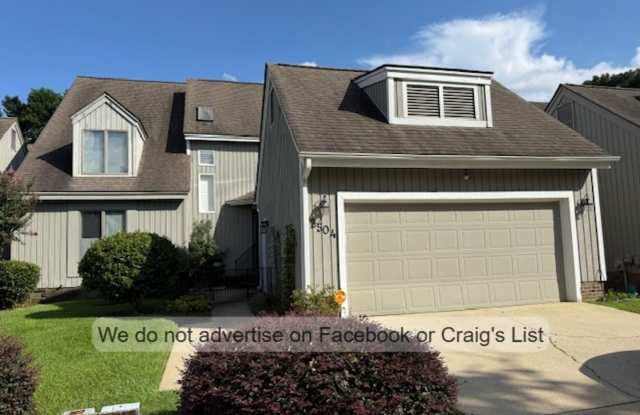 Ducks Nest - 2504 Woodwind Drive, Fayetteville, NC 28304