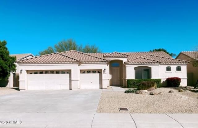 4652 W WHISPERING WIND Drive - 4652 West Whispering Wind Drive, Phoenix, AZ 85310