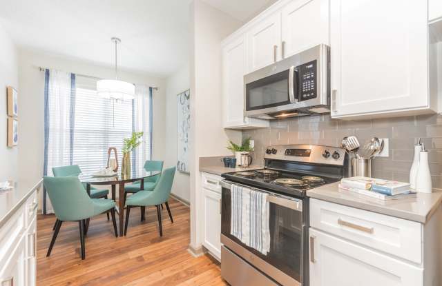 Vantage at Wildewood Apartment Homes photos photos