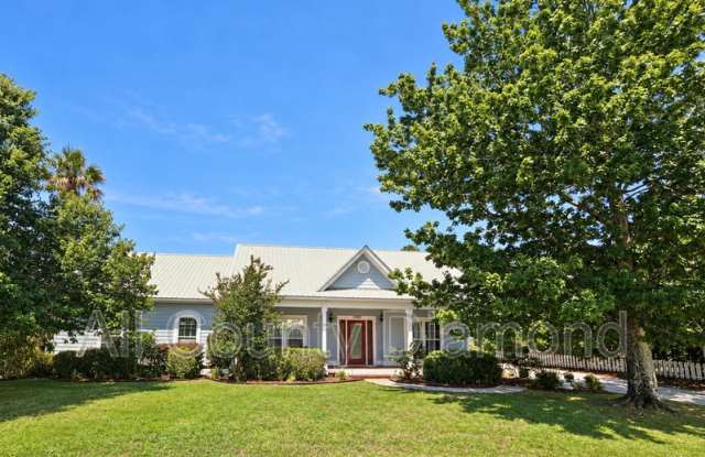 12207 Lyndell Plantation Dr Gallery 3