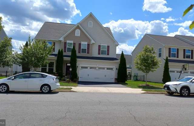 25501 EMERSON OAKS Drive - 25501 Emerson Oaks Drive, Loudoun County, VA 20105