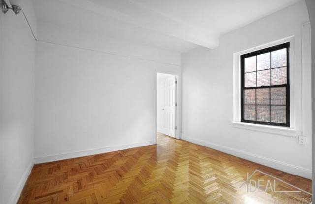 249 E 11th Street Gallery 2