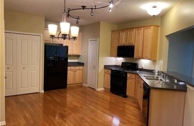29393 Hummingbird Circle Gallery 2