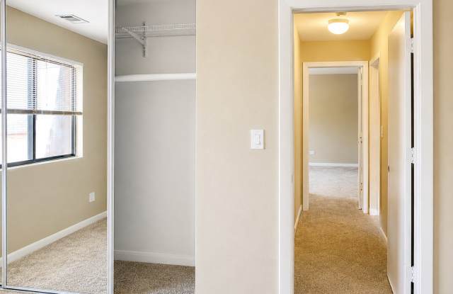 8 Oak Creek Drive photos photos 8 Oak Creek Drive photos photos