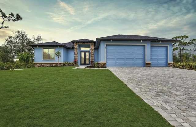 9307 Cyclamen St photos photos