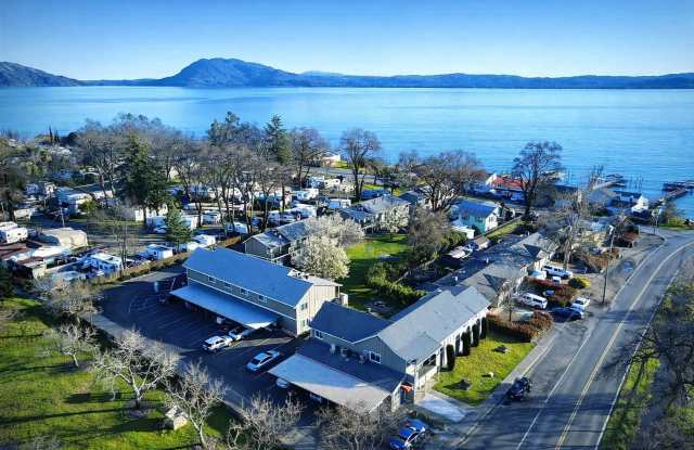 Blue Heron - Dhillon - 0220 photos photos