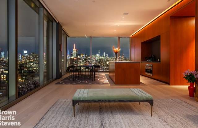 215 Chrystie Street Gallery 4