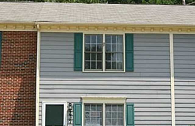 Cozy 2BR, 1.5BA Townhome in Durham photos photos
