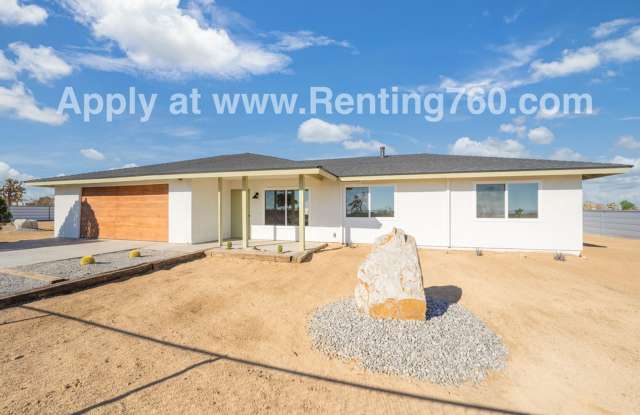 Desert Serenity Meets Modern Comfort in Landers photos photos
