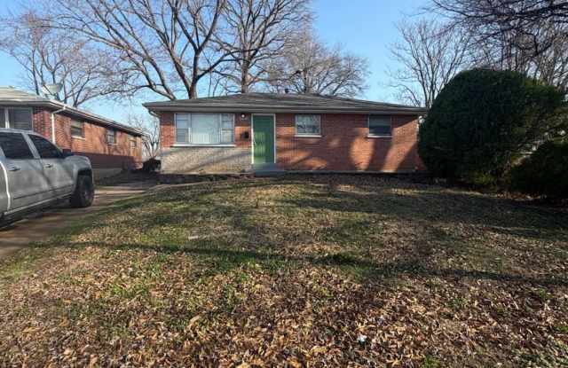 9065 Bobb Ave St. Louis, MO 63114 photos photos