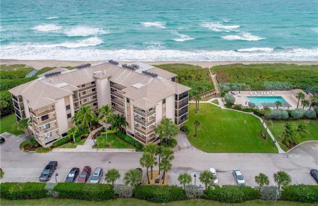 2641 NE Ocean Boulevard photos photos