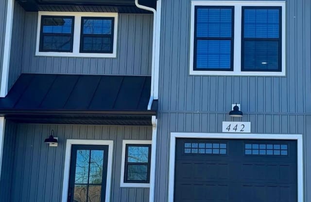 442 WEST GRAVEL LANE - 442 West Gravel Lane, Romney, WV 26757