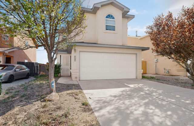 West Side 2/story 3 Bedroom 2.5 Bath 1605/sf 2/CG photos photos