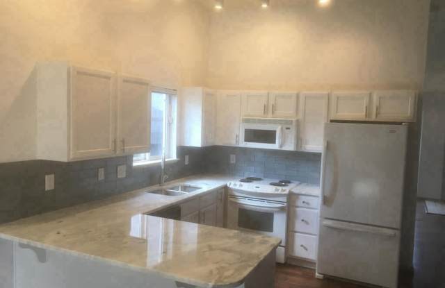 2509 56th Avenue Northeast Gallery 4