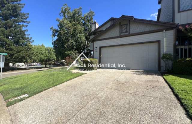 Spacious 3bd/3ba Auburn Home! Gallery 2