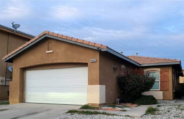 14344 Honeyhill photos photos