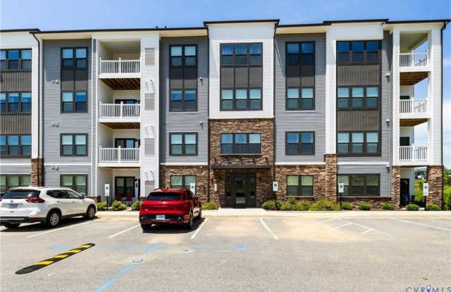 2 Bedrooms | 2 Bathrooms | Elevator Access | Private Balcony in Midlothian! Gallery 3