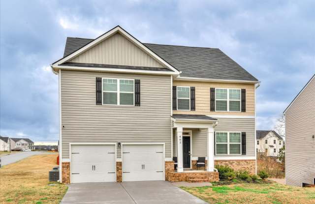 Lots of space AND convenient to base! Gallery 4