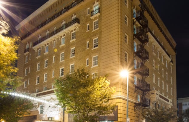 The James Apartments Gallery 3