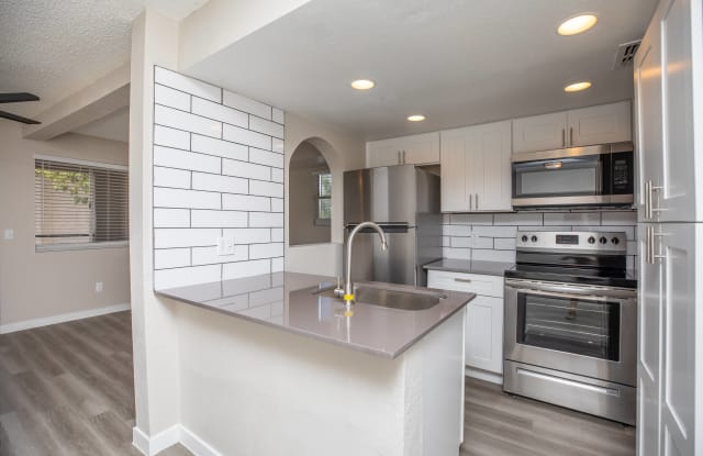 Augustine at Glendale photos photos
