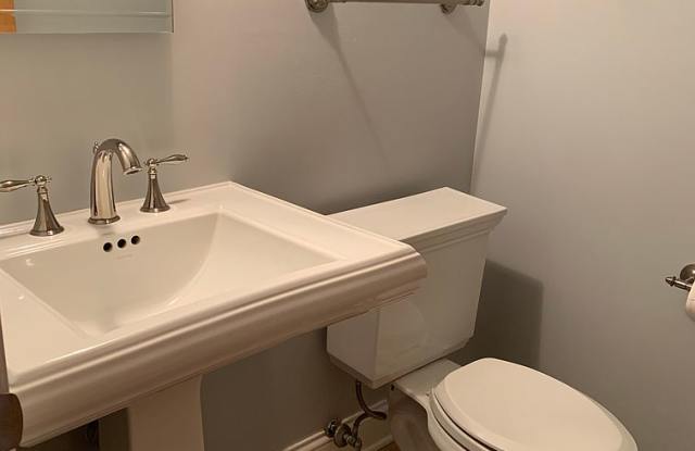 7942 Glen Ln photos photos