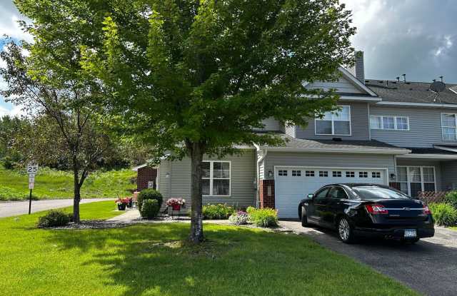 Spirit Hills Townhome 3 bed 3 bath photos photos