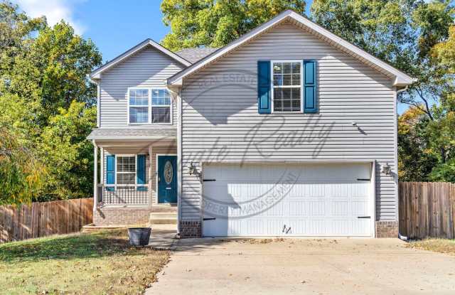 Charming 3-Bedroom Home with Bonus Room, Fenced Yard  Cul-de-Sac Lot – Just 10 Miles from Fort Campbell! photos photos