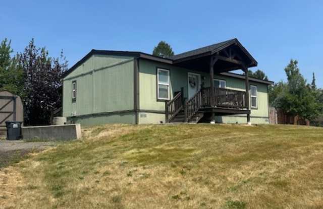 Very nice 3 Bedroom 2 bath home in Del Mar off Mullen Rd photos photos