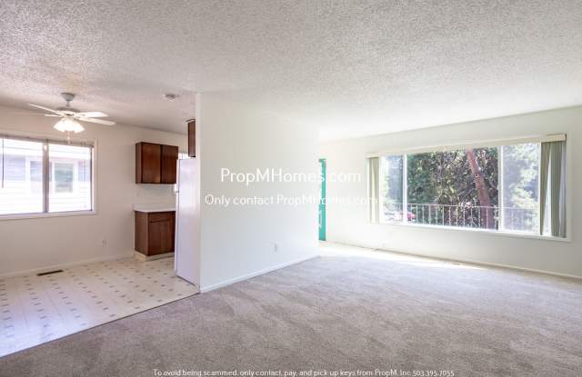 Cozy Beaverton Two Bedroom Apartment! photos photos